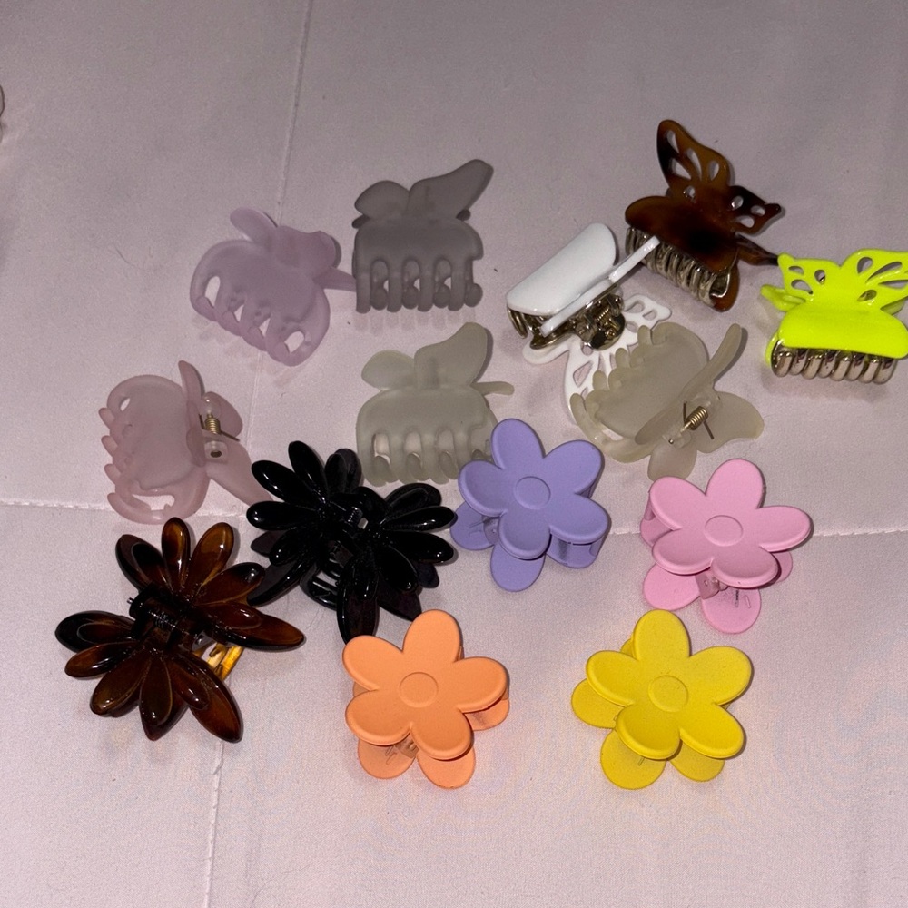 Vibrant Floral Hair Clip Set